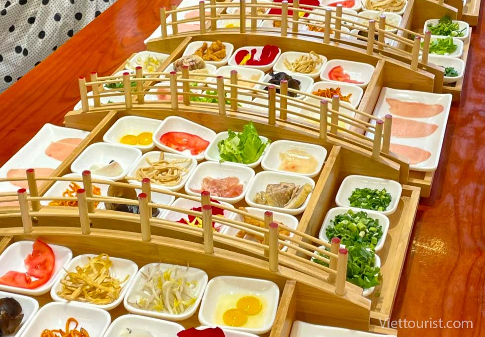 Bún Qua Cầu Vân Nam – Món ăn trứ danh mang hương vị Trung Hoa