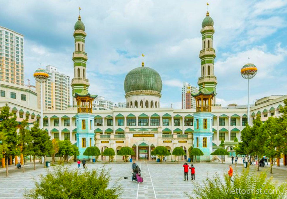 Nhà thờ Hồi giáo Đông Quan – Dấu ấn Hồi giáo giữa lòng Tây Bắc Trung Quốc