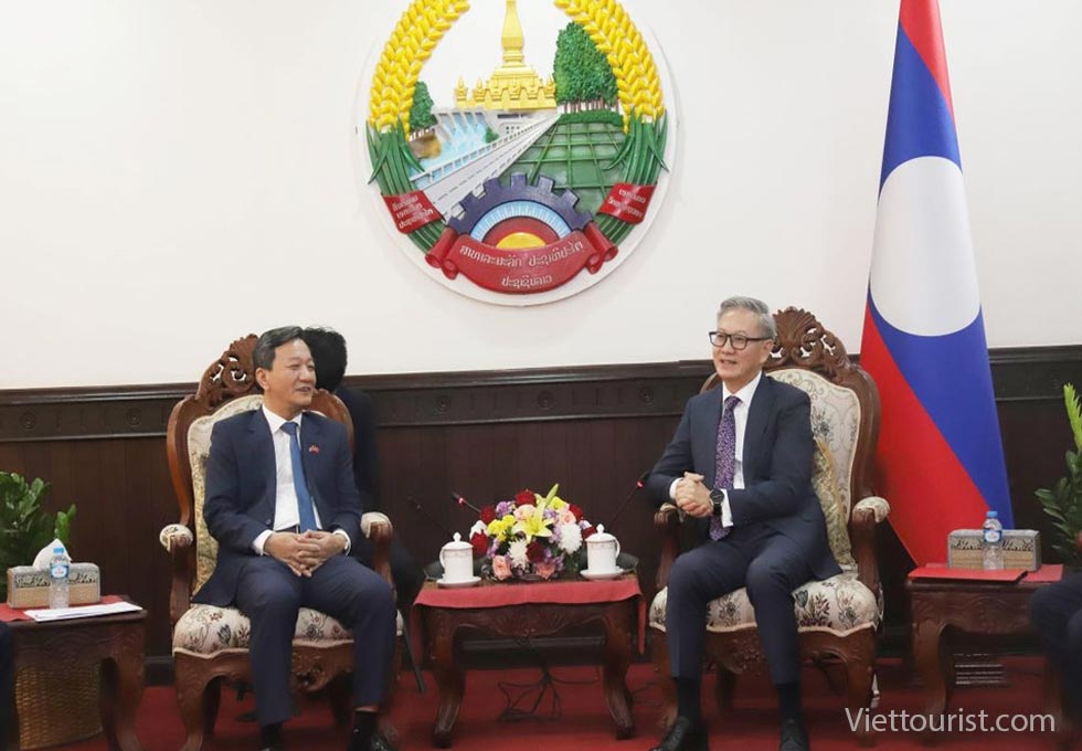 Chúc mừng Quốc khánh Lào 02/12/2025 - Gắn kết hữu nghị Việt - Lào