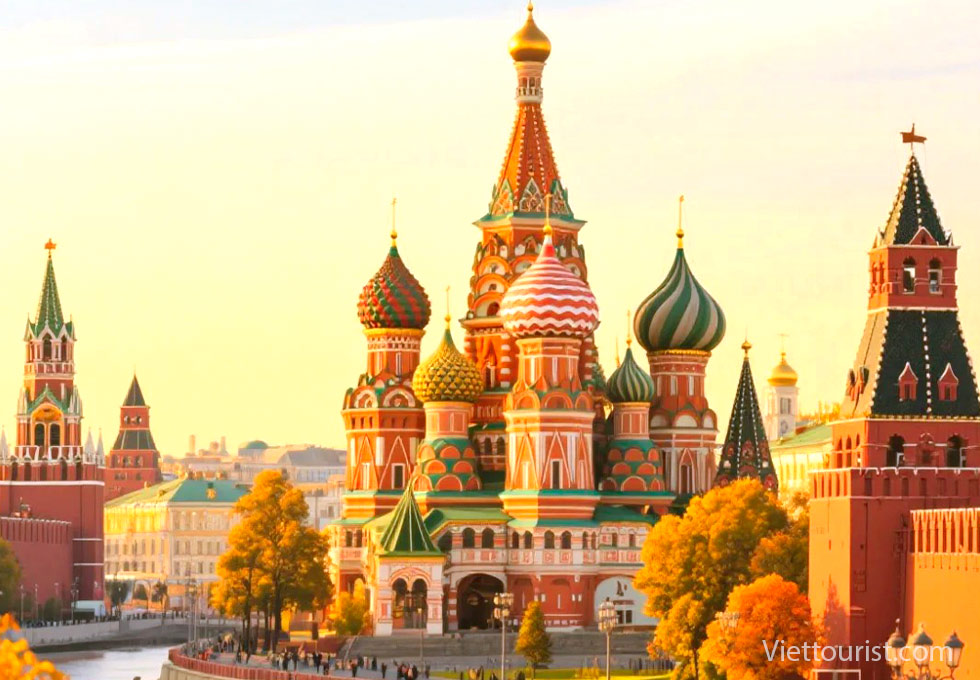 Quảng Trường Đỏ – Trái Tim Của Moscow