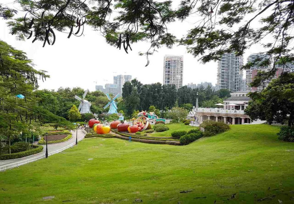 cong-vien-cua-so-the-gioi-tham-quyen-viettourist.