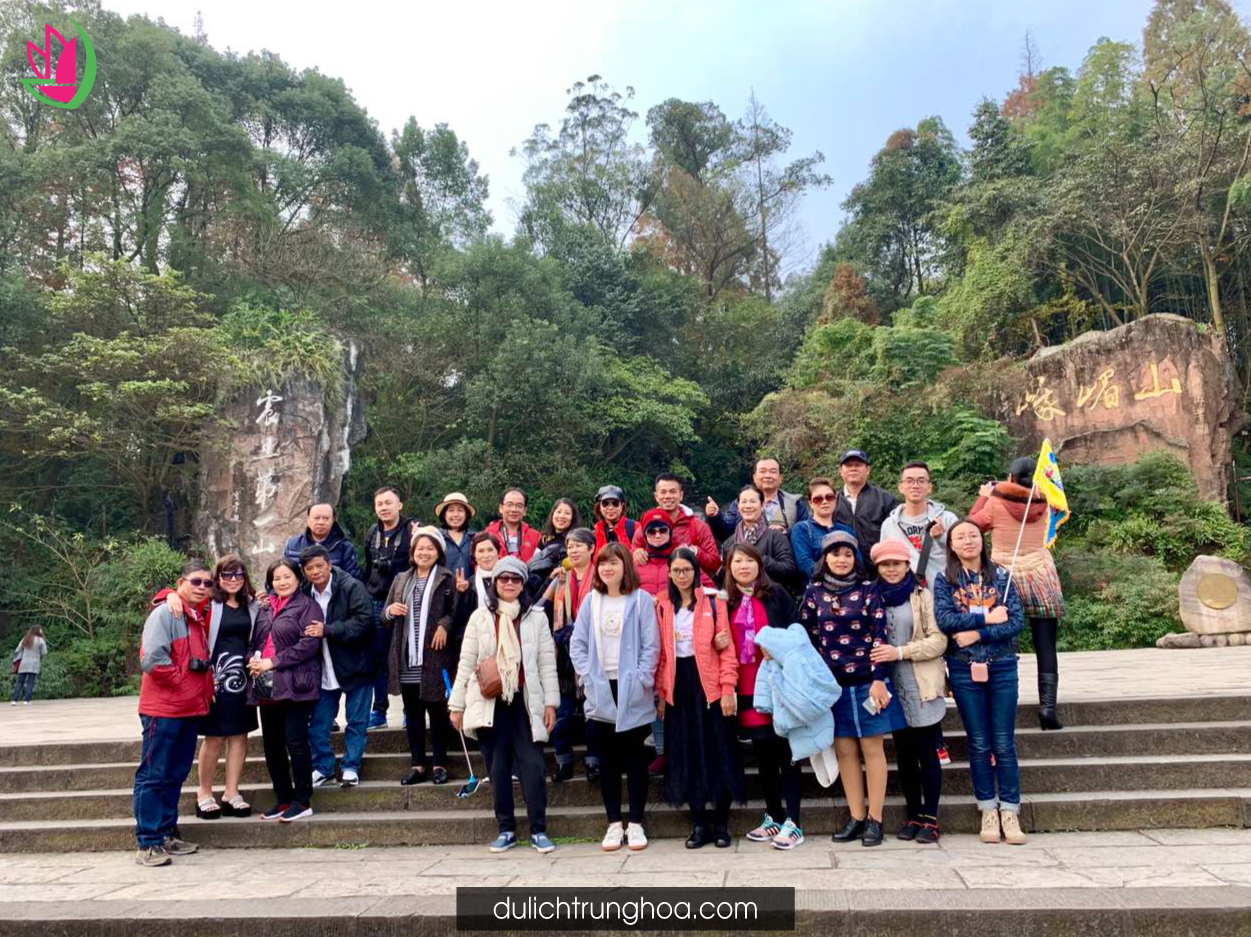 Du Lịch Trùng khánh Thành Đô Núi Nga Mi Lạc Sơn Đại Phật Hải Loa Câu Núi Tuyết